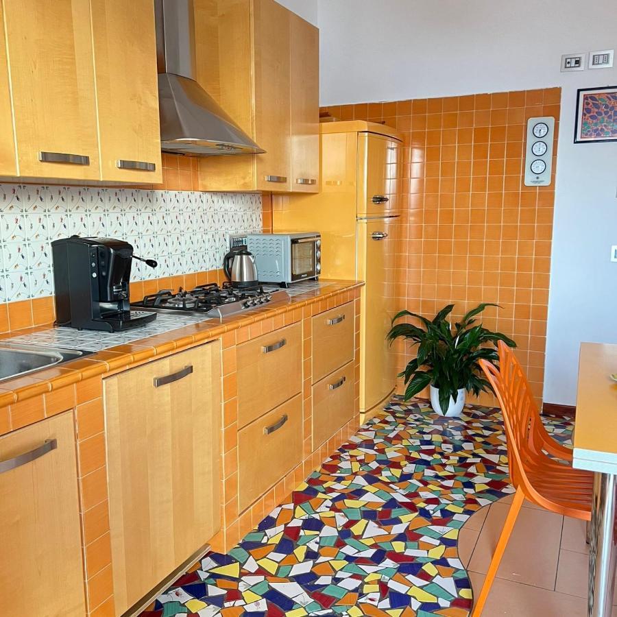 Vip Sul Mare Bed & Breakfast Castellammare di Stabia Luaran gambar